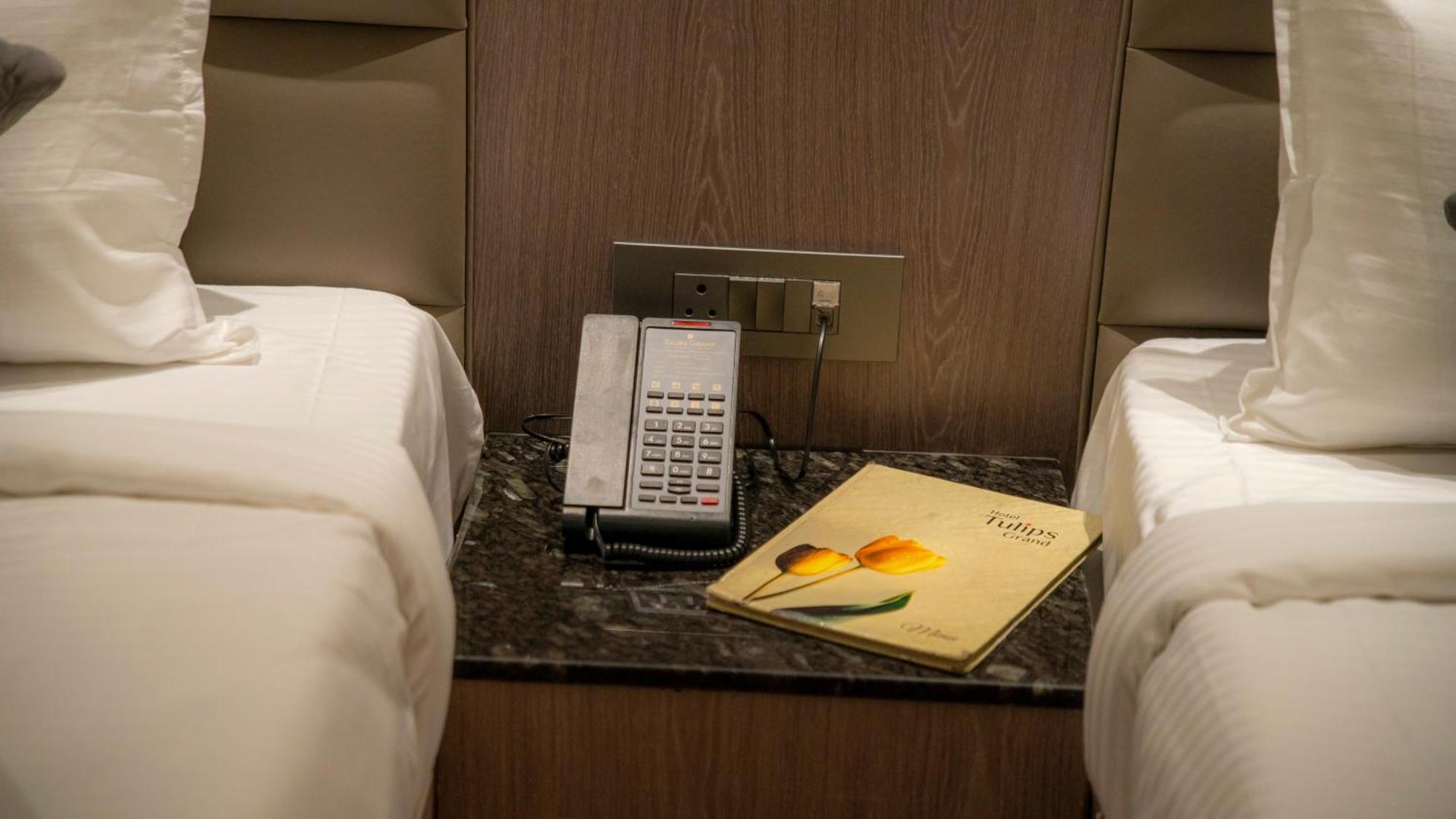 Hotel Tulips Grand Hyderabad Exterior photo